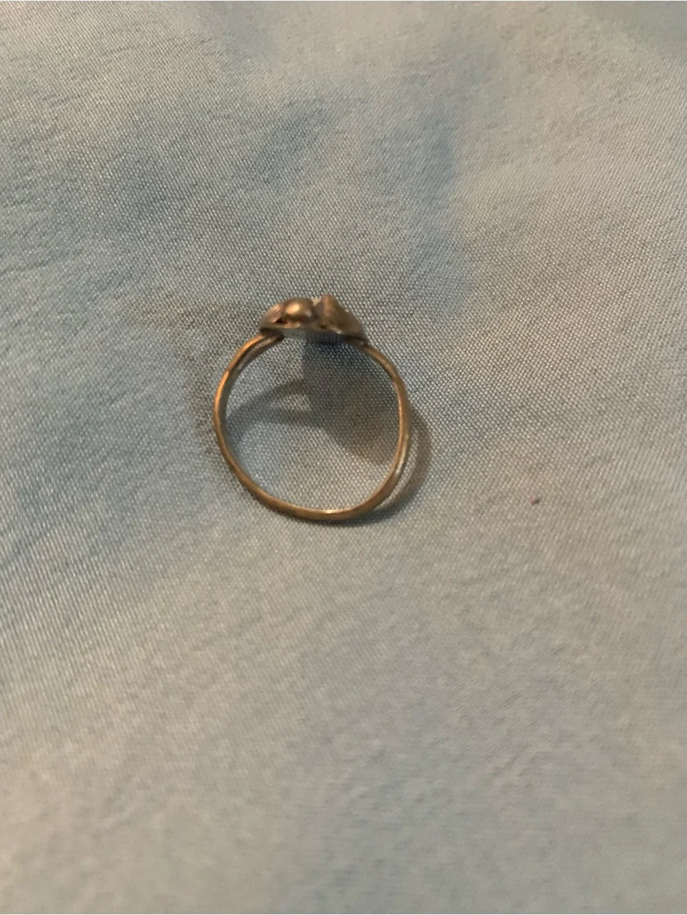 Vintage Sterling Silver Native American-Style Ring with Mother of Pearl Stone
